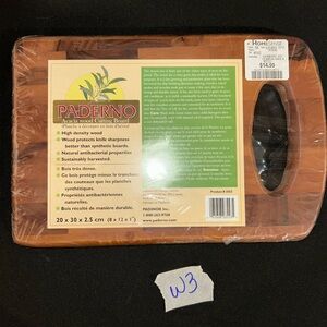 Acacia Wood Cutting Board - Brown